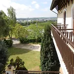 Peregrino Panzio 3* Budaörs