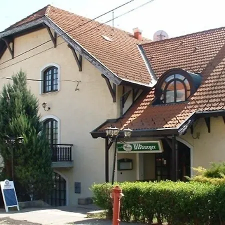 Peregrino Panzio Budaörs