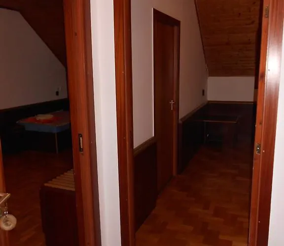 Peregrino Panzio Bed & Breakfast 3*