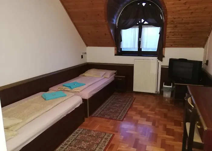 Peregrino Panzio 3* Budaörs